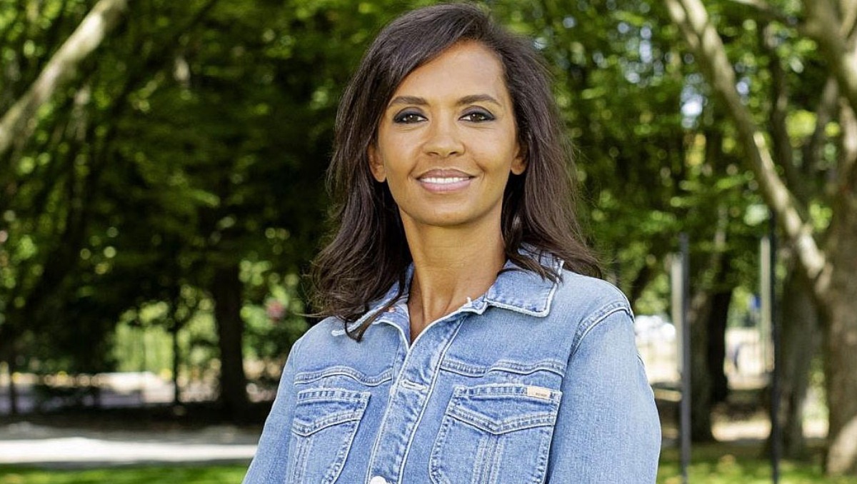 Karine Le Marchand en couple avec un agriculteur de l’Amour est dans le pré ? Elle répond