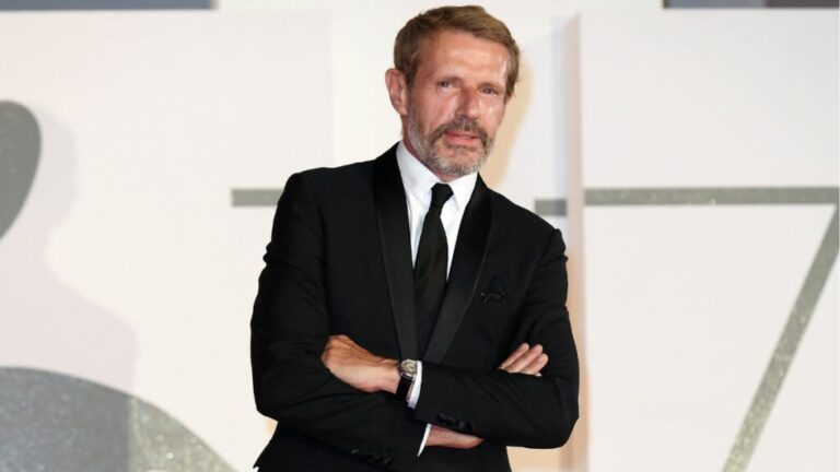 Lambert Wilson : Il souhaite « qu’on sorte de ces célébrations liées au commerce »