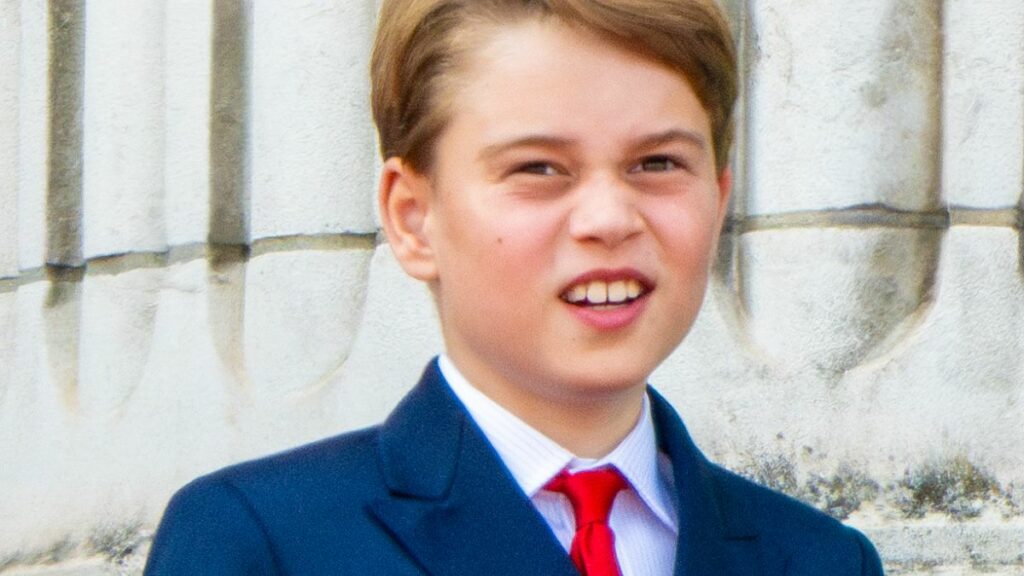 Le prince George, sur le point de suivre les traces de sa mère, Kate Middleton, dans une école prestigieuse