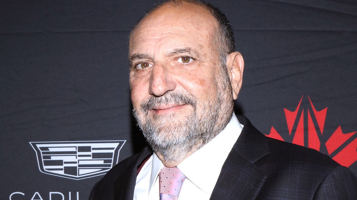 Le producteur Joel Silver est licencié des films Amazon avec Jake Gyllenhaal et Mark Wahlberg à la suite d'une dispute verbale.