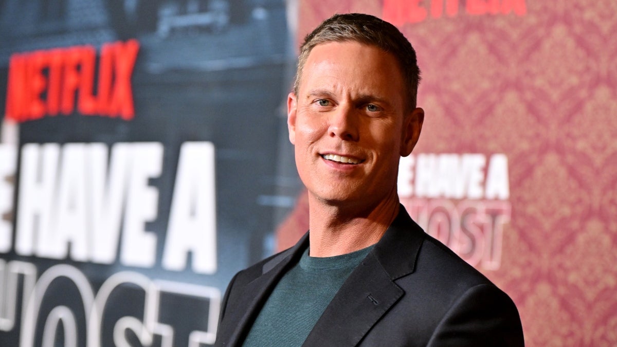 Le réalisateur de "Scream 7", Christopher Landon, déclare qu'il a "officiellement quitté" le film il y a quelques semaines.