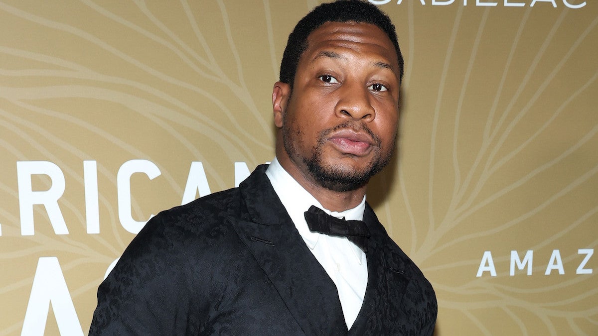 L'ex de Jonathan Majors témoigne qu'elle a "senti que j'aurais dû mentir" pour protéger la star de Marvel des abus.