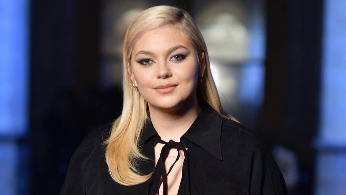 Louane : elle poste une photo sans maquillage et interpelle la Toile