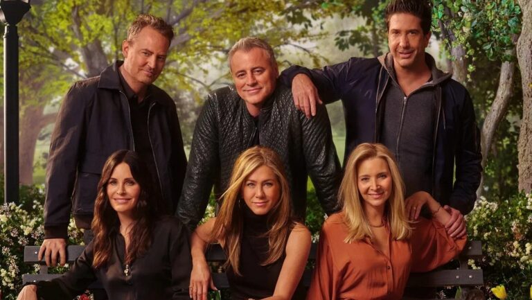 Matthew Perry : l’acteur a échangé des SMS à Jennifer Aniston le jour de sa mort, ces textos…