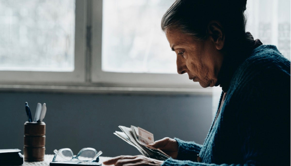 Pourquoi un ancien médecin a utilisé le cinéma pour diagnostiquer les problèmes sociaux dans "Blaga's Lessons" (Les leçons de Blaga)