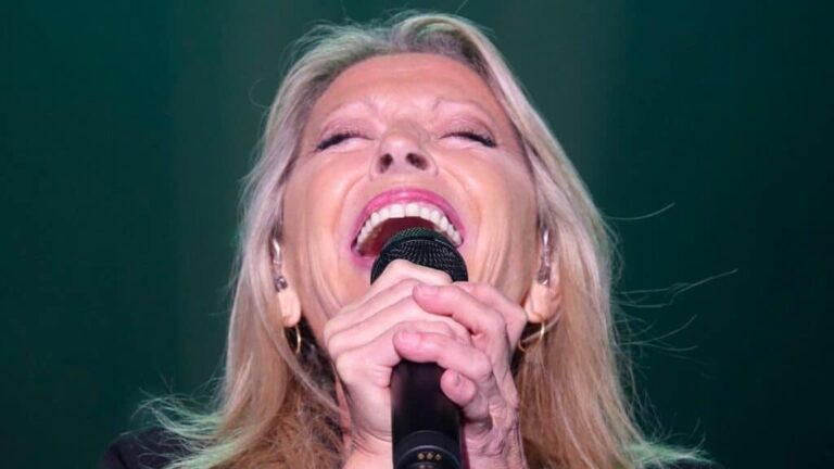 Véronique Sanson mourante ? Le bad buzz d’un candidat de la Star Ac’
