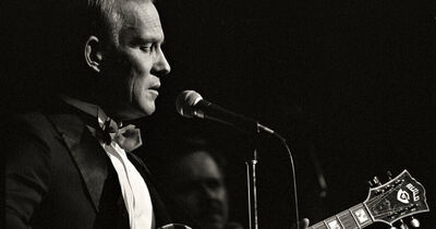 We Loved You Best Tom Smothers 1937 2023