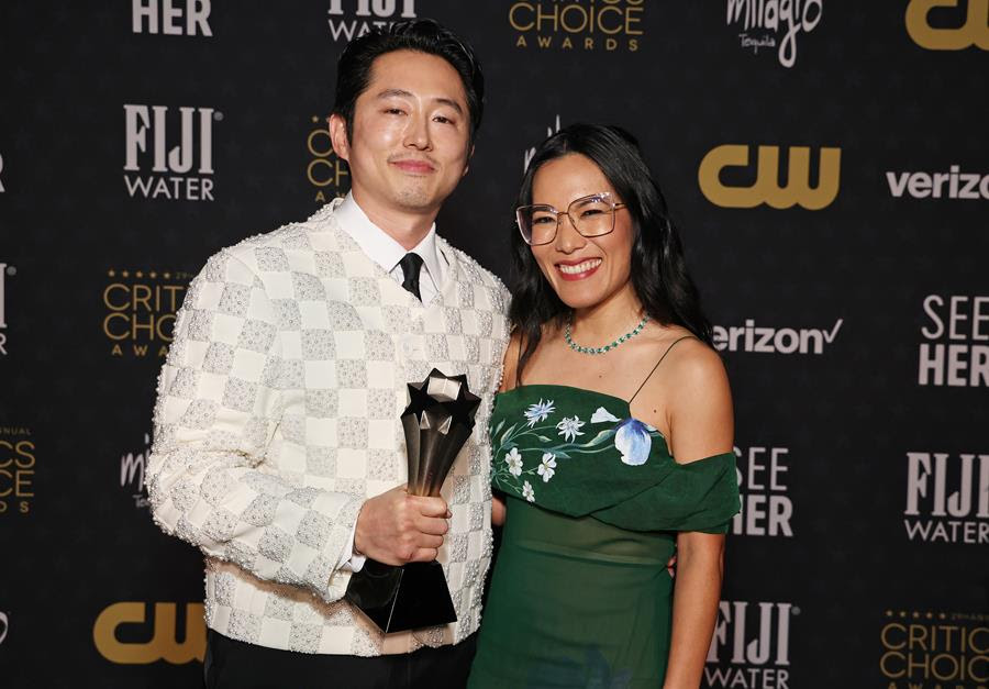 1705959055 878 Le compte rendu de la soiree Emmys Critics Choice Awards