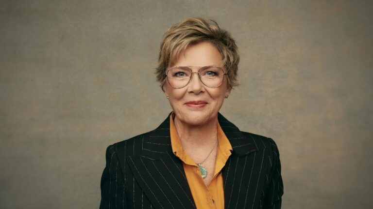 Annette Bening recevra un prix honorifique de la Guilde des artistes maquilleurs et coiffeurs