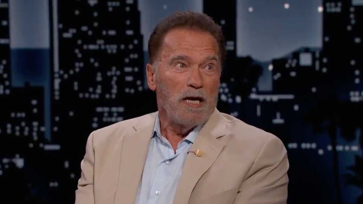 Arnold Schwarzenegger arrêté à l'aéroport allemand pour une montre de luxe destinée à une vente aux enchères caritative