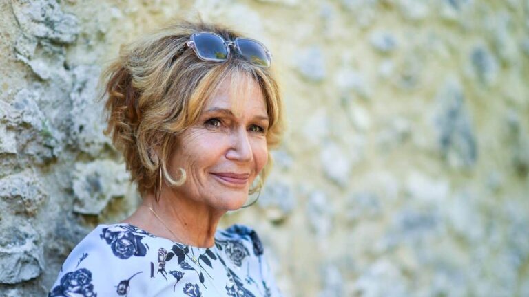 Clémentine Célarié puise sa force dans les contes de son enfance