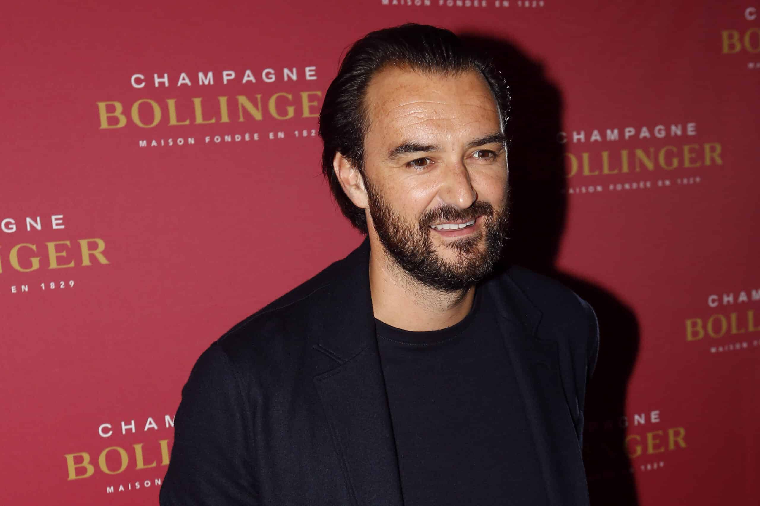 Cyril Lignac extrêmement blessé par Joël Robuchon : ce surnom qui lui a fait énormément de mal