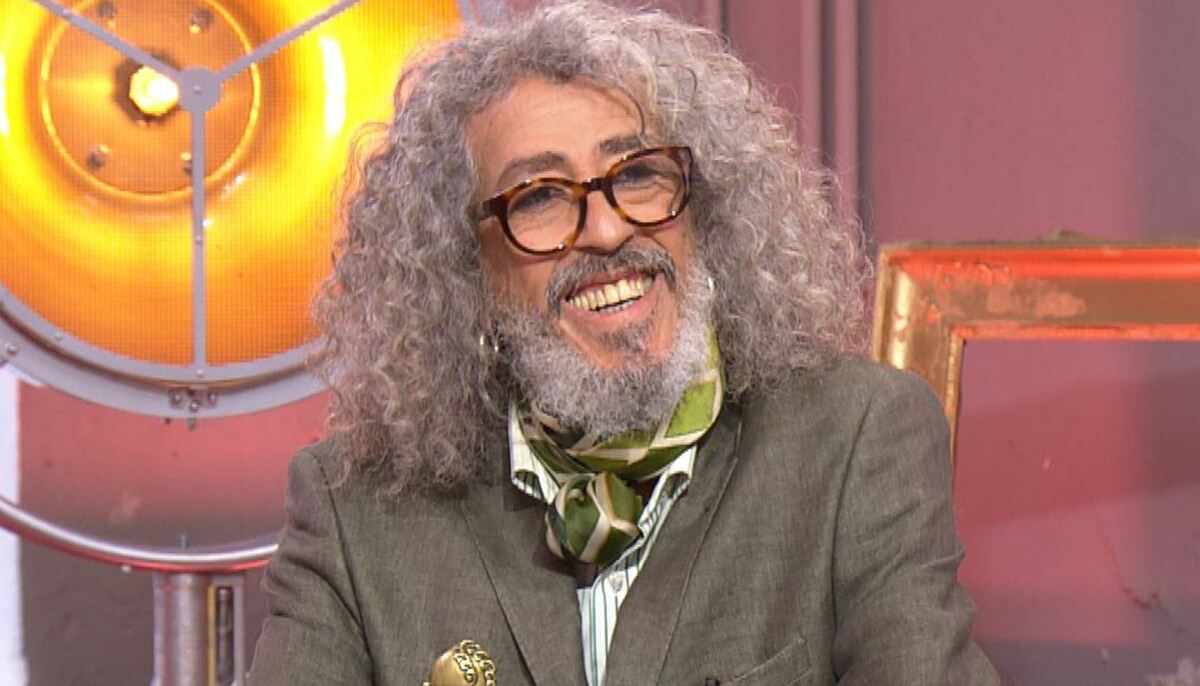 Djamel Bentenah (Affaire conclue) en couple : des photos de l’heureuse élue font réagir