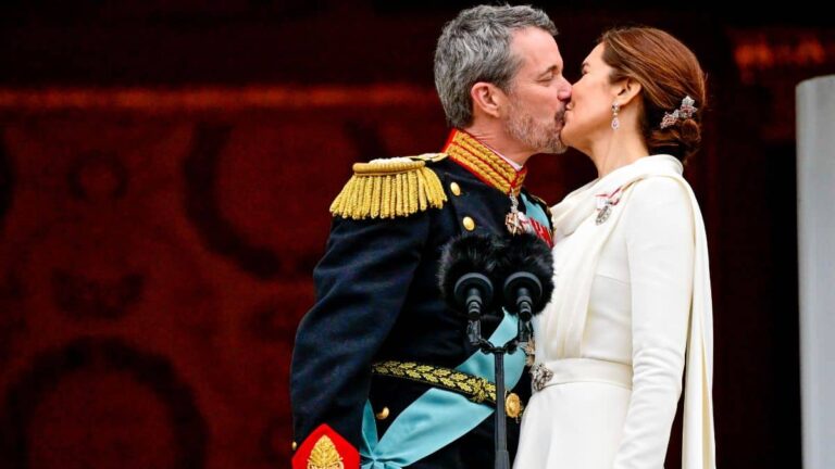 Entre le roi Frederik X et la reine Mary : une love story digne d’un film