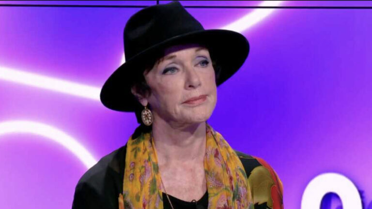 « Il profère des bêtises plus grosses que lui » : Anny Duperey donne son avis sur l’affaire…