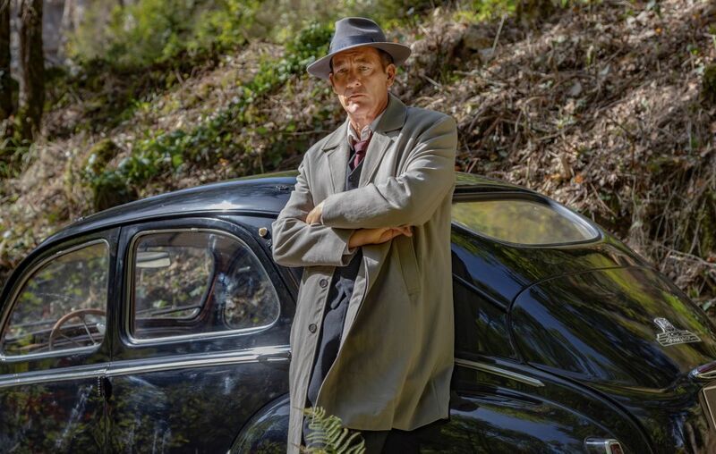 In AMCs Brilliant Monsieur Spade Even the Detectives Come