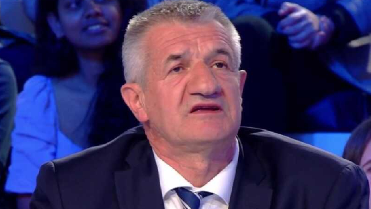 « J’ai été le premier surpris » : Jean Lassalle va-t-il rejoindre TPMP ? L’homme politique paraît...