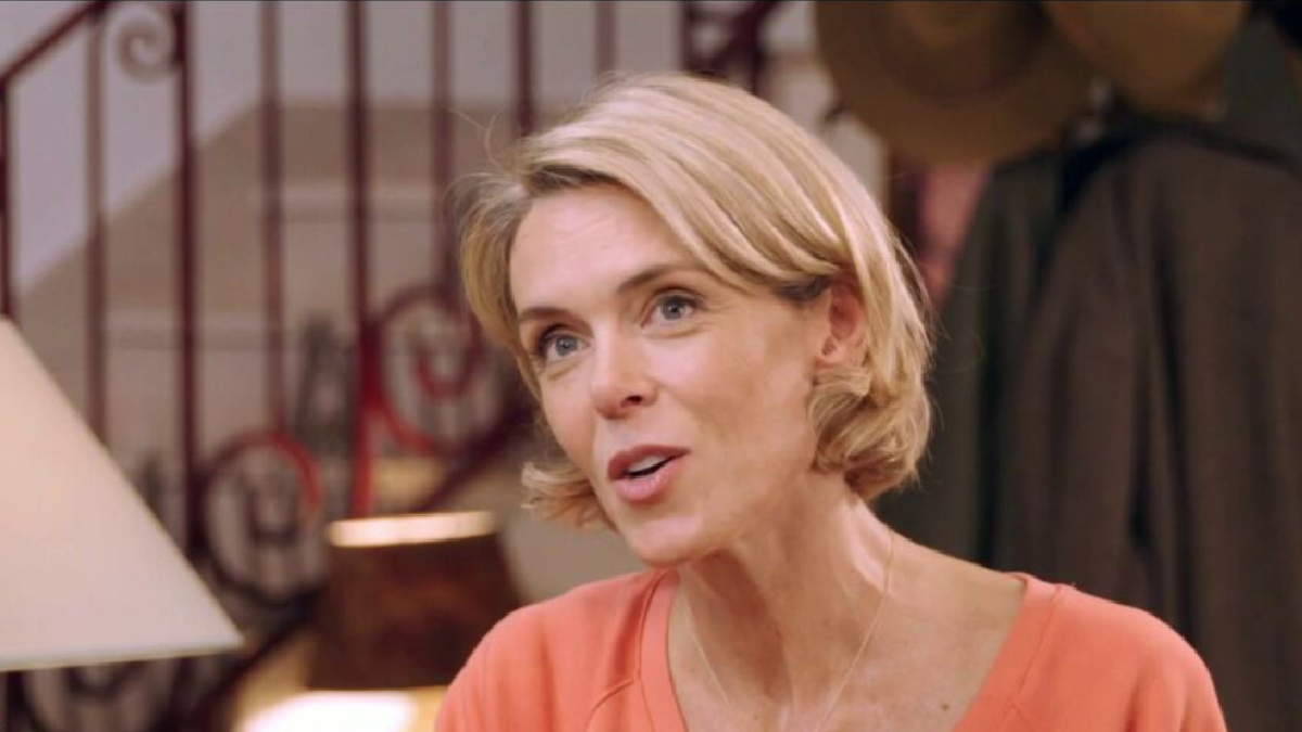 « Ma mère était atterrée » : Julie Andrieu se confie sur son ancienne relation avec Jean-Marie...
