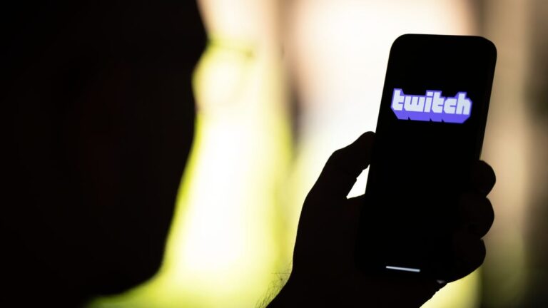 Rapport : les prédateurs utilisent des « clips » sur Twitch pour propager la maltraitance des enfants