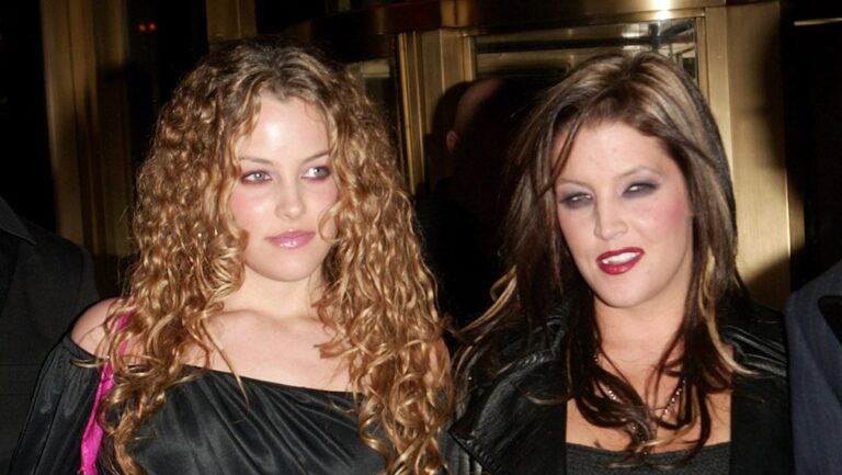 Riley Keough et Random House publient les mémoires de Lisa Marie Presley