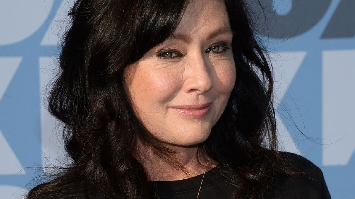 Shannen Doherty, atteinte d’un cancer : l’actrice se confie sur son traitement « miracle »