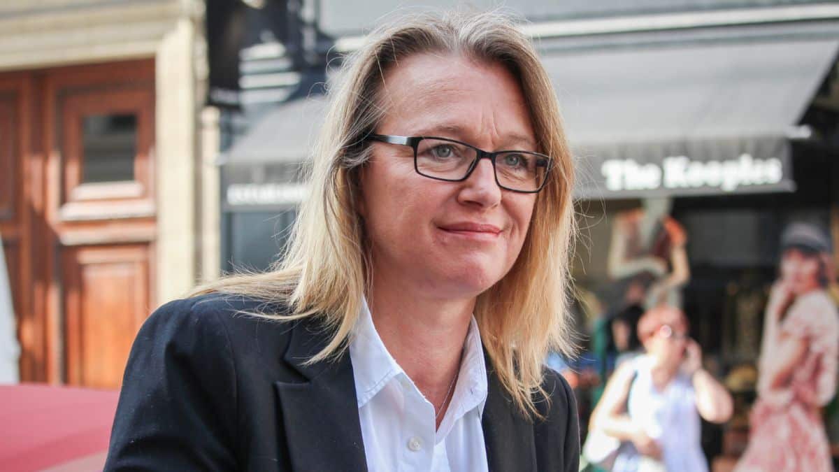 Valérie Pascale est littéralement virée de M6 boutique
