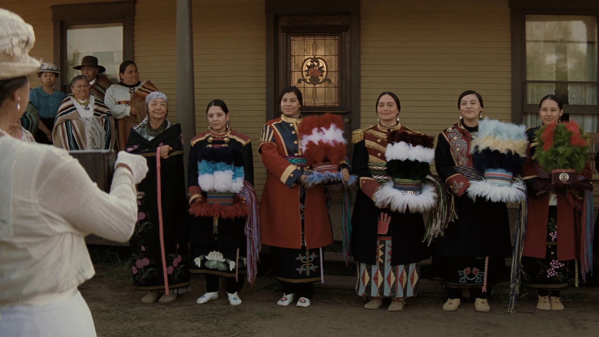 La costumière de "Killers of the Flower Moon" raconte les histoires qui se cachent derrière les vêtements