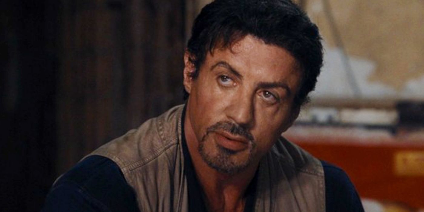 Sylvester Stallone réfléchit aux blessures causées par une cascade d'Expendables qui ont changé sa vie :...
