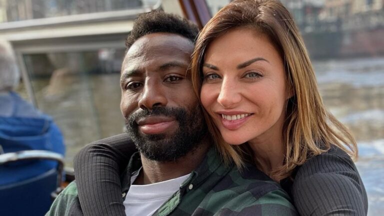 Ariane Brodier : « C’était un véritable coup de foudre », la présentatrice se livre sur son couple