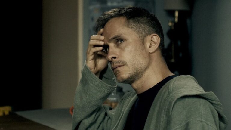 Critique de « Another End » : le drame de science-fiction de Gael García Bernal perd la tête