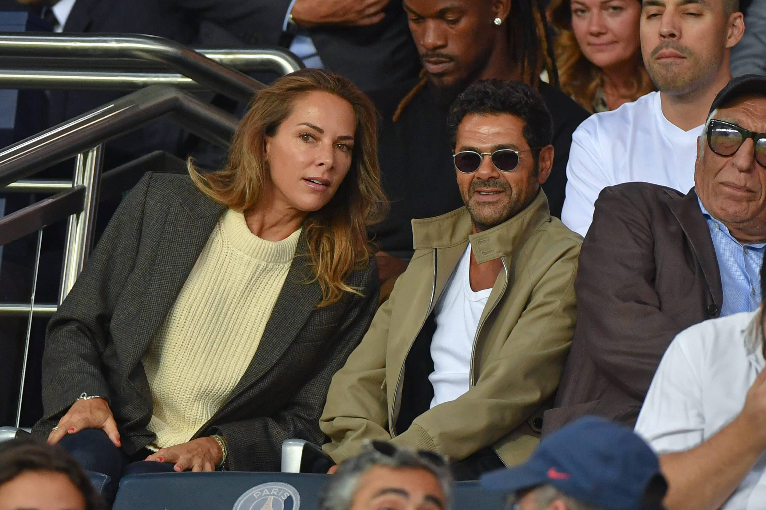 Jamel Debbouze et Mélissa Theuriau : le look de leur fille au ski les empêche de passer inaperçus