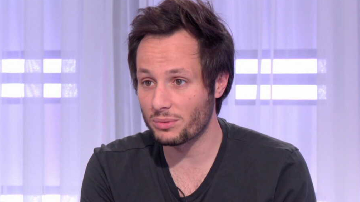 « J’étais dark » : Vianney revient sur des moments de son adolescence qu’il a eu du mal à vivre