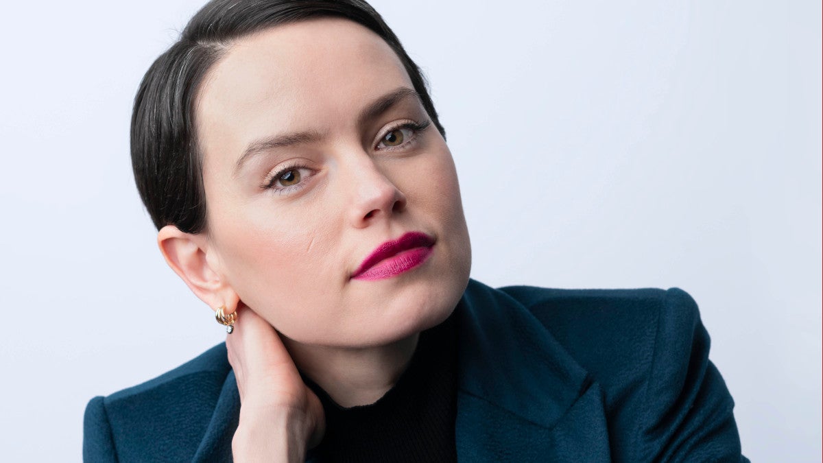 Le drame de Daisy Ridley et Jerry Bruckheimer 'Young Woman and the Sea' sera diffusé en salle limitée