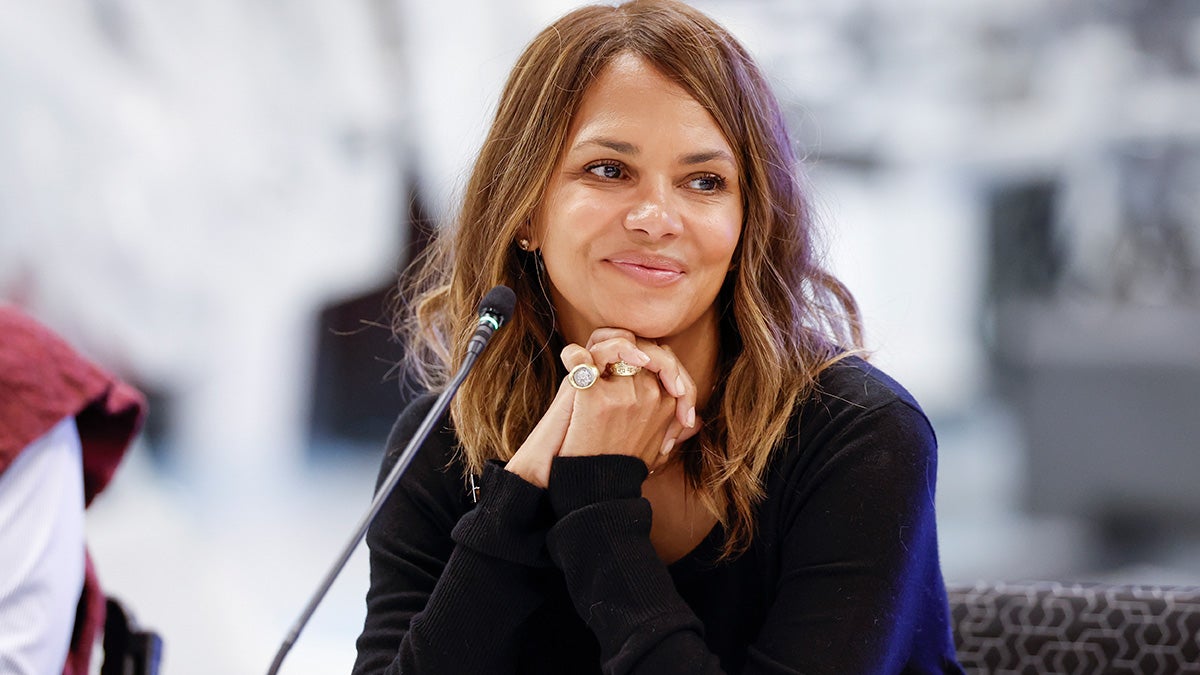 Les producteurs de 'The Mothership' étaient d'accord pour ne pas sortir le film de Halle Berry, selon le chef intérimaire des films de Netflix