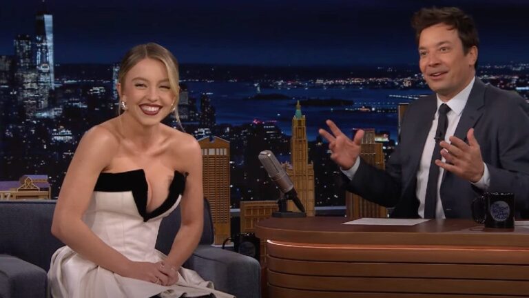 Sydney Sweeney dit qu&rsquo;il y a « une grande chance » qu&rsquo;une suite à « N&rsquo;importe qui sauf toi » se produise | Vidéo