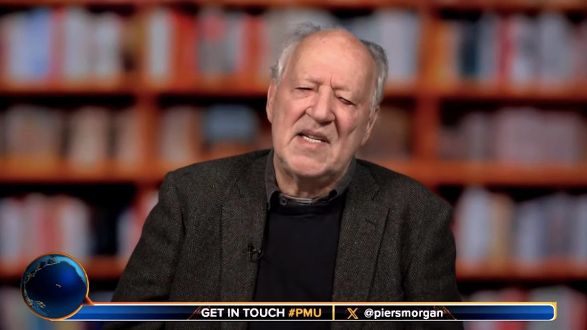 Werner Herzog n'aime pas non plus les scènes de sexe - il qualifie les coordonnateurs de l'intimité de l'un des plus mauvais exemples d'Hollywood.