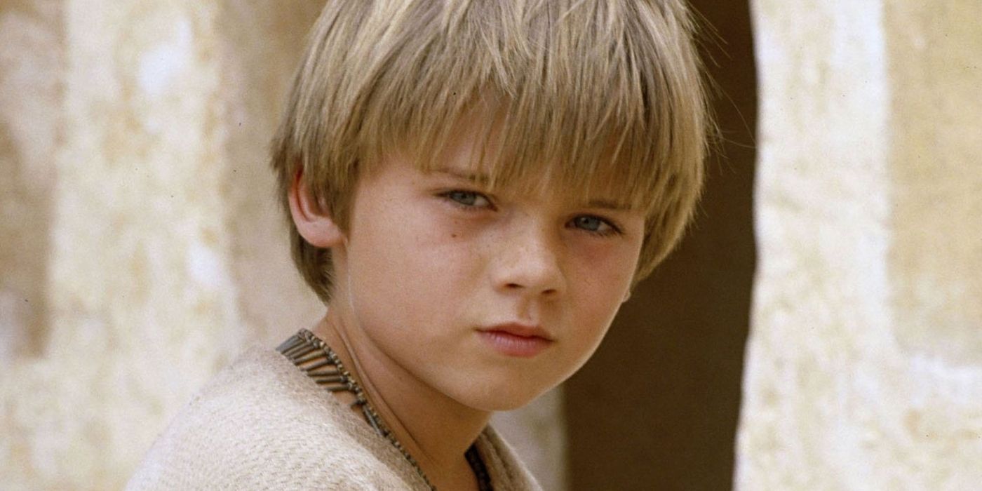 La mère de Jake Lloyd fait le point sur son bien-être et dit "Il adore"