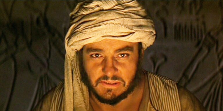 La star d&rsquo;Indiana Jones se souvient d&rsquo;une terrible intoxication alimentaire sur le tournage : « Je meurs ! »