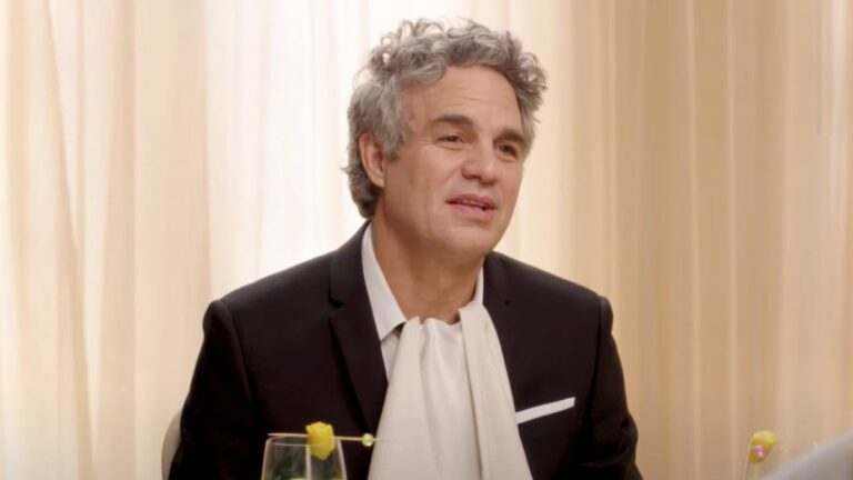 Mark Ruffalo déplore que les comédies romantiques soient rarement « romantiques ou très drôles ».