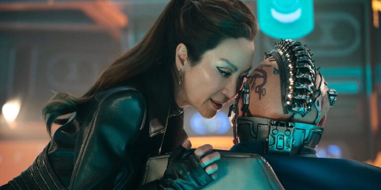 Qui Michelle Yeoh menace dans le premier Star Trek : révélation de photos en vertu de l’article 31…