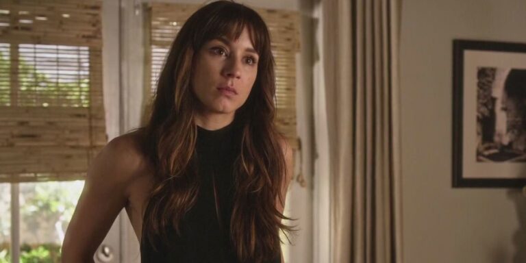 La fin finale de la série Pretty Little Liars reçoit une réponse honnête de la part des…
