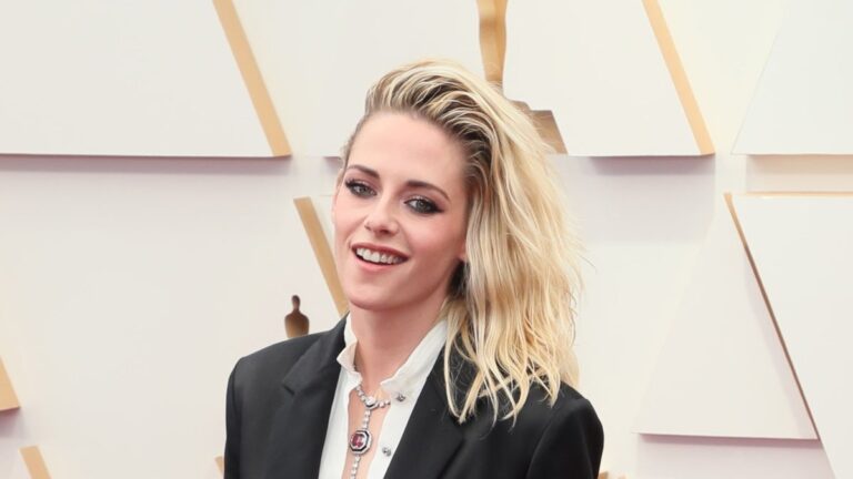 Kristen Stewart dit que seuls « 5 hommes » pourraient obtenir le budget pour « Panic Room » aujourd&rsquo;hui, la déplore