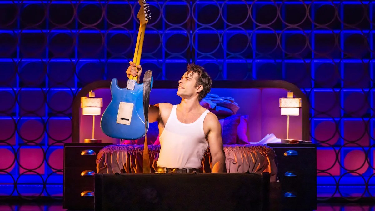 Revue de Broadway « Le cœur du rock and roll » : le jukebox de Huey Lewis