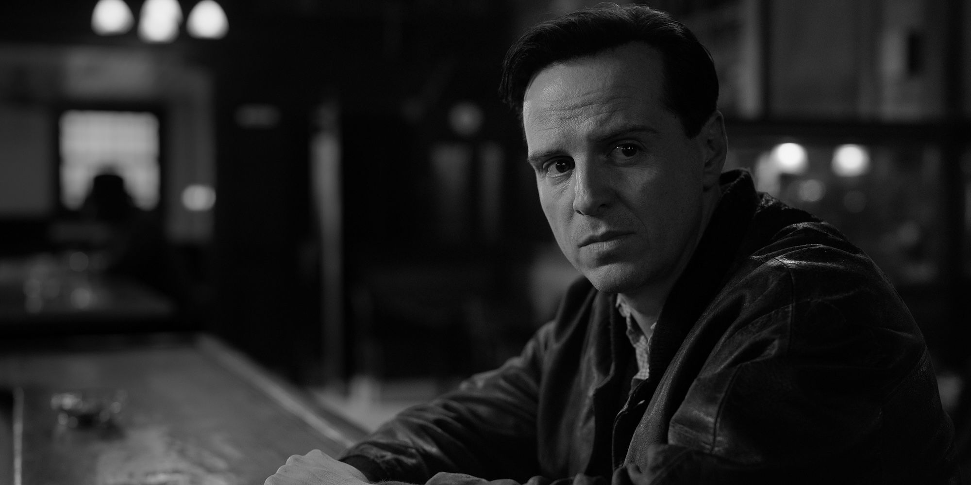 Ripley Review : L'adaptation par Netflix du thriller policier classique à succès...