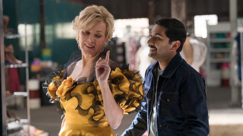 hacks-jean-smart-mark-indelicato-max