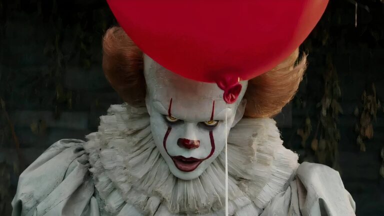 Bill Skarsgård reviendra dans le rôle de Pennywise dans Welcome to Derry