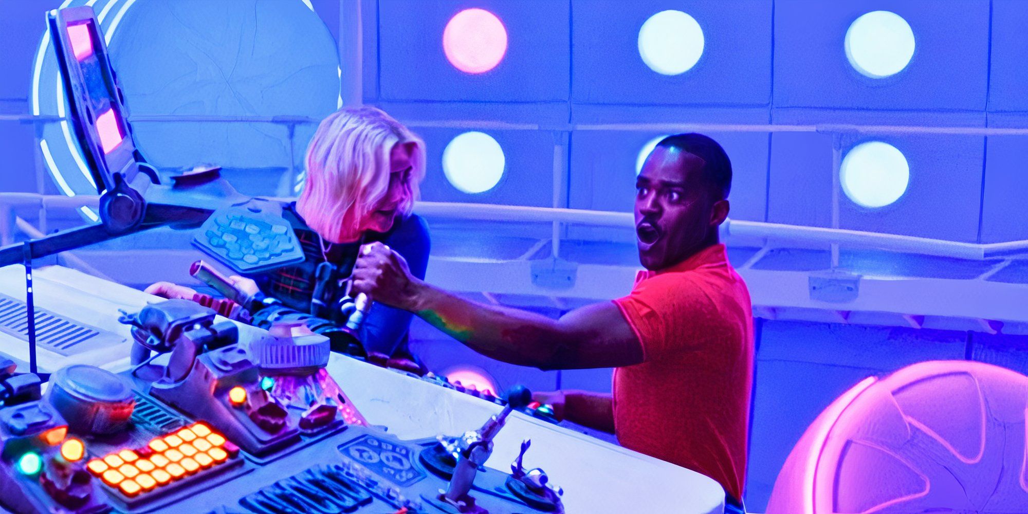 Doctor Who La saison 14 répète une astuce pour les titres d'ouverture pour la deuxième fois.