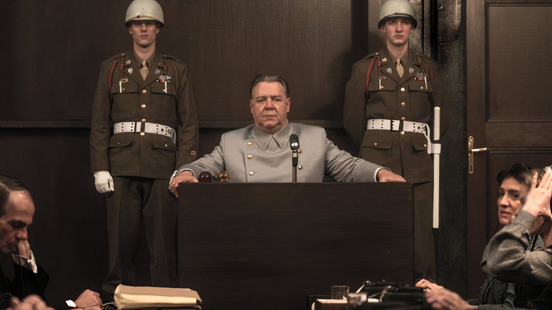 Le film de Nuremberg met en vedette Russell Crowe et Rami Malek dans un thriller nazi