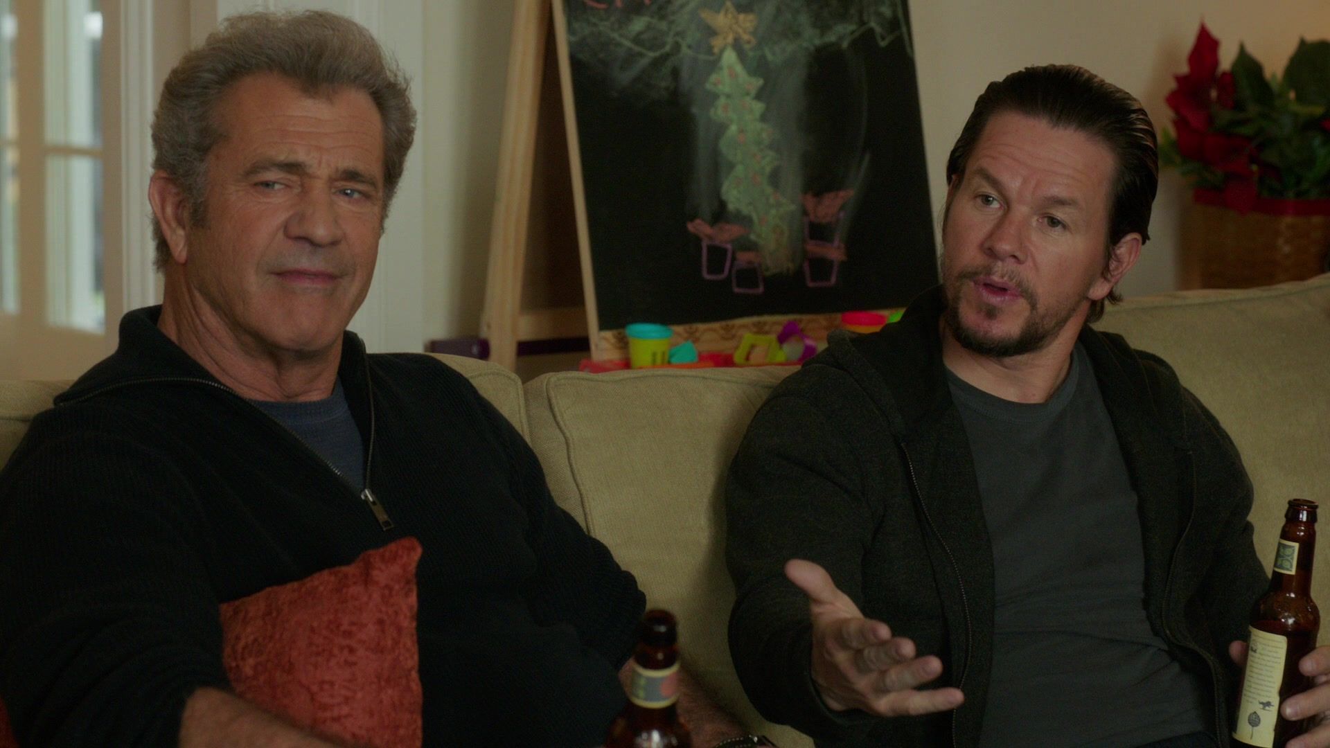 Le thriller Mark Wahlberg de Mel Gibson Flight Risk est un film « loufoque et sauvage »