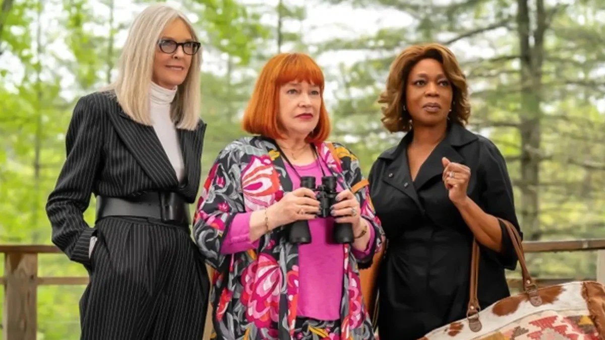 Revue du « camp d'été » : Diane Keaton et Kathy Bates revisitent la gloire